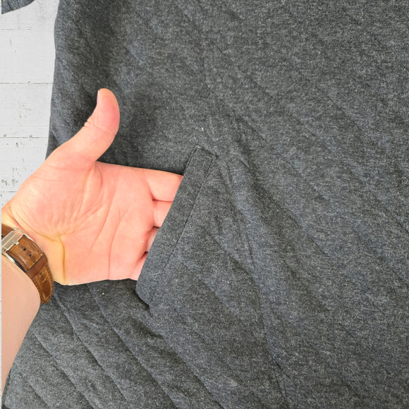 Eddie Bauer Dark Grey Quilted Mock Neck Pullover Sweater Jacket Size Medium - Picture 6 of 9